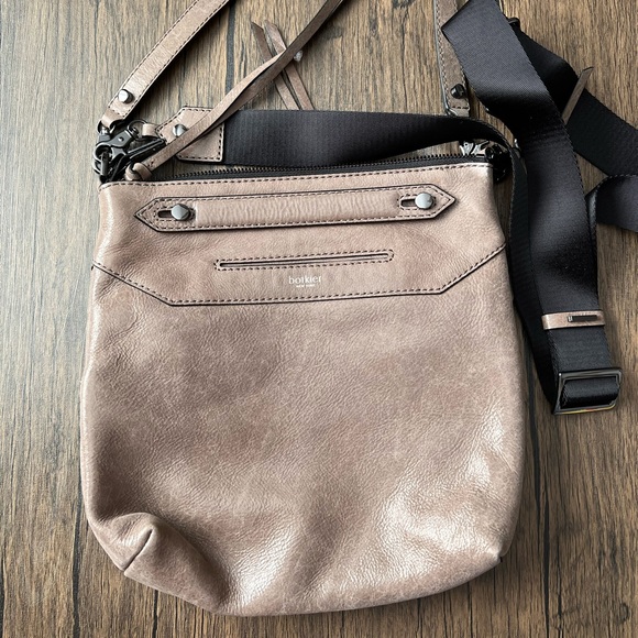 Botkier Beige Bag - Picture 3 of 6